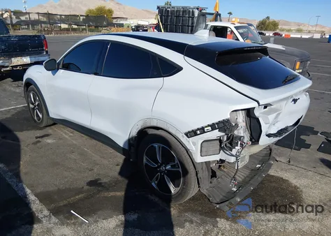 2022 Ford Mustang Mach-E Select z USA, uszkodzony, nr VIN 3FMTK1RM4NMA29049